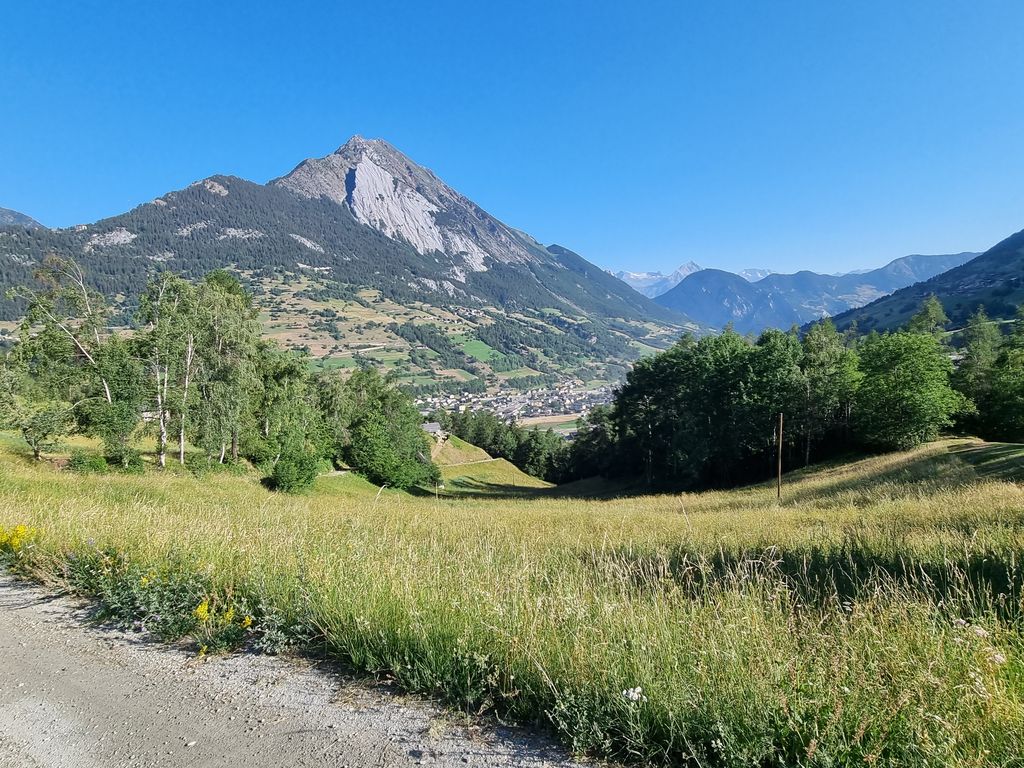 Camino oberhalb von Orsières