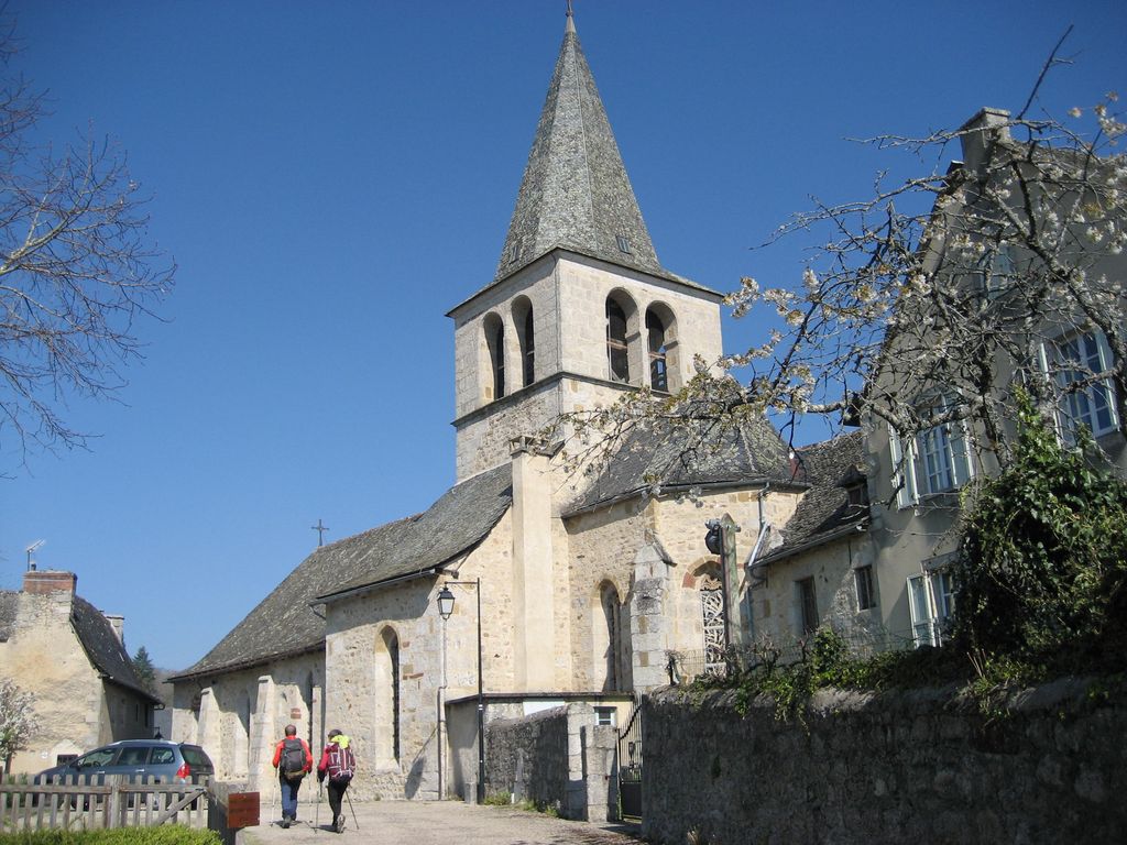 Église in Sénergues