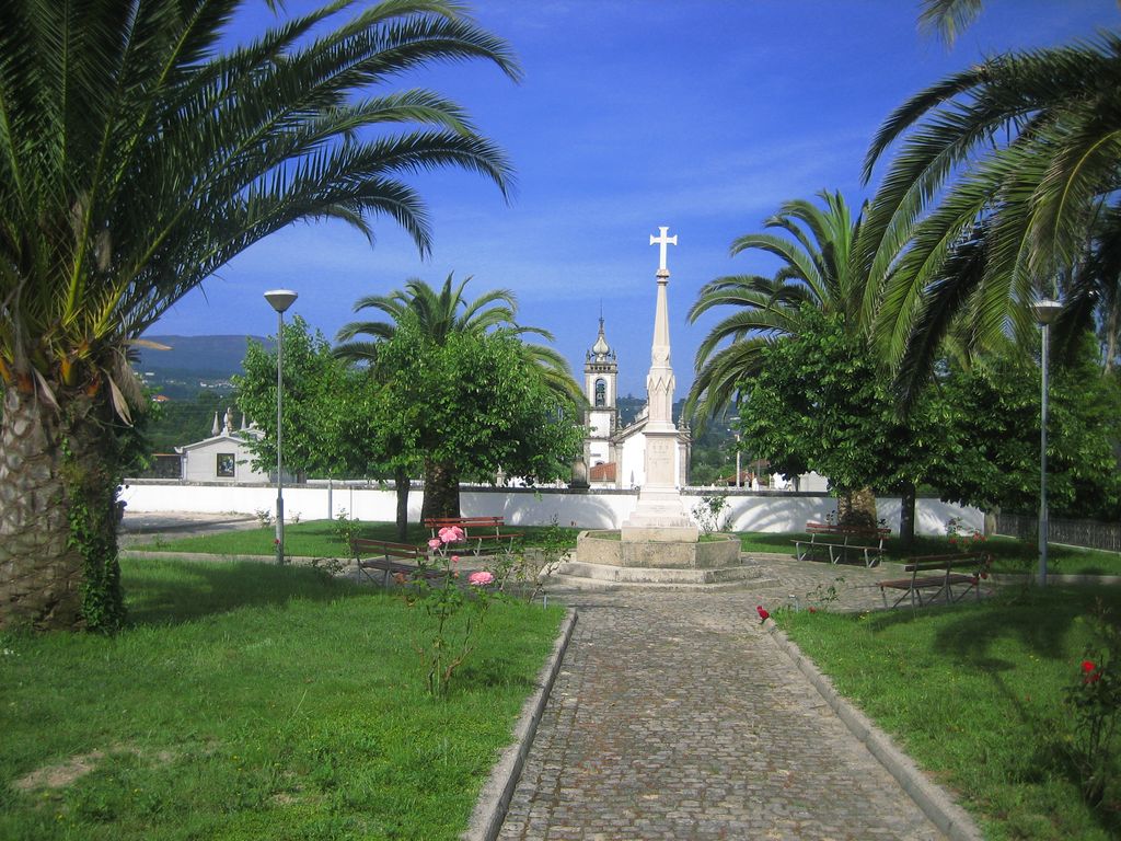 Wegkreuz vor Valença