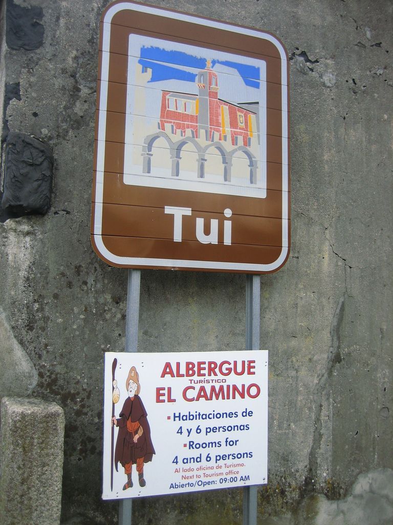Willkommen in Tui / España